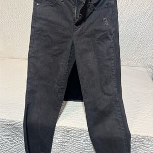 Sleek Charcoal Women's Skinny Jeans